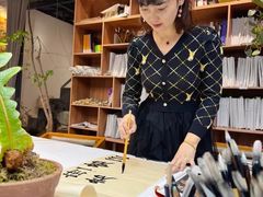 -六出私塾LiuChu•成人美术书法系统课程专业画室(熊婆婆的花园店)