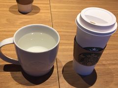 -星巴克臻选(周浦万达店)