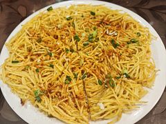 -巍山𤆵肉饵丝