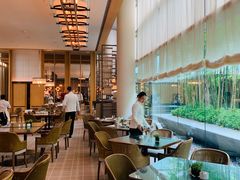 -Colony(新加坡丽思卡尔顿美年酒店)