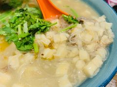羊肉泡馍-吴满满油泼面(北方风味园店)