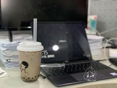 -喜茶(杭州滨江宝龙店)