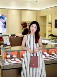 -周生生Chow Sang Sang(东方店)