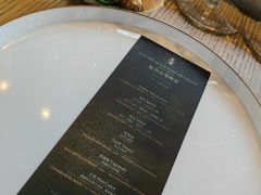 -丽思卡尔顿·炙焰·铁板烧餐厅