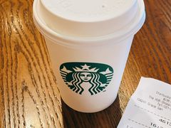 -星巴克(上海虹桥新天地二店)