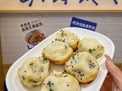 -李与白包子铺(桐梓林店)