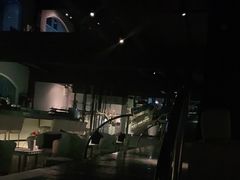 -穹六人间 people 6(岳阳路店)