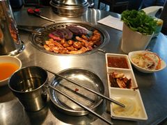 -韩聚屋韩国烤肉餐厅(新北万达店)