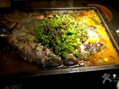 -探鱼·鲜青椒爽麻烤鱼(广州花都来又来店)
