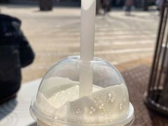 -喜茶(迪士尼小镇DP店)