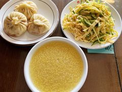 小米粥-四条包子(古城街店)