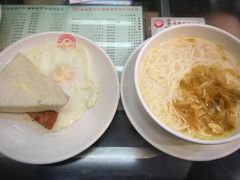 早餐B-义顺牛奶公司(庇利金街店)