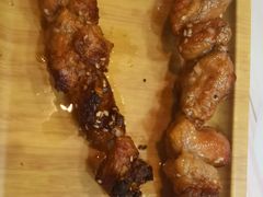 -乡村馕坑肉·烧烤·新疆菜·本地人更爱吃(阿勒泰首店)