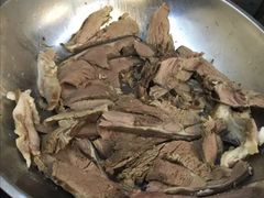 -老石黑山羊毛驴肉火锅(金凯广场店)