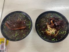 -小龙大肉面馆
