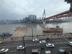 -小天鹅火锅·一线江景洪鼎旗舰店(洪崖洞店)