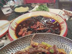 -路边边.炒菜烧烤.音乐餐厅(良乡长虹店)