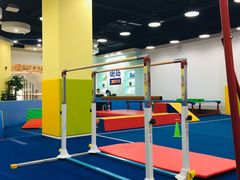 -蜩动儿童运动成长馆(恒生万鹂广场店)
