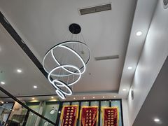 -半岛宠物医院24小时·内窥镜·牙科·碎石中心(府城大道店)