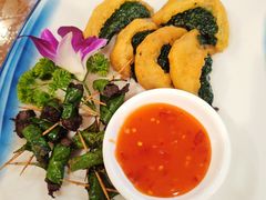 -老崇左特色风味食馆