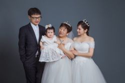 -咔咔儿童摄影馆