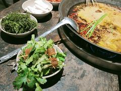 -四小区火锅·巷子里的重庆火锅(花照壁店)