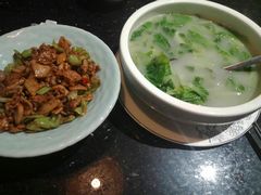 -飞虎过桥米线(翠湖店)