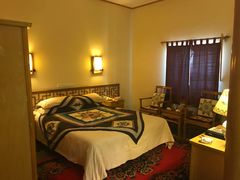 -敦煌山庄摘星阁