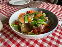 -自然食集西餐厅(泰晤士小镇店)