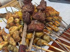 -亿牌牌东北烧烤(怀特店)