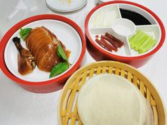 传统老北京果木烤鸭-东门烤鸭店(东华门店)