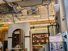 -必胜客(大宁路店)