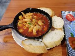 橄榄油爆蒜蓉虾-帕歌西班牙餐厅paco tapas