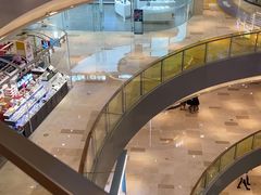 -宝龙城(杭州滨江店)