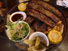 BBQ美式碳烤猪肋排-疯克大象美式烤肉餐厅