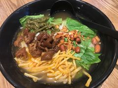 -桂在香知桂林米粉(红博中央公园店)