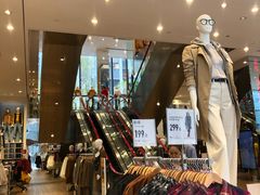-优衣库(深圳万象天地旗舰店)