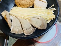 菌菇拼盘-丽江庭院之爱在路上(西单店)