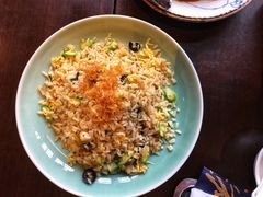 双橄榄鳗香炒饭-夜上海(新天地店)