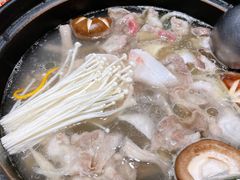 -东椰·海南椰子鸡火锅(朝阳门店)