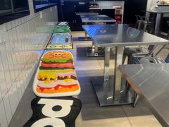 -TRIPS BURGER(大钟寺店)