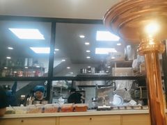 -臻牛烤肉