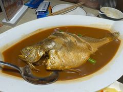 -小船渔村•大连菜•大连焖鱼(黄河路店)