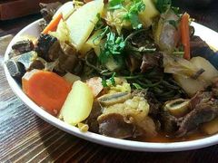 -萨宁音登锡伯风味餐厅(一楼店)