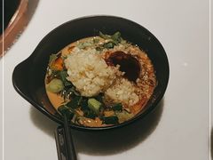 -洪氏嗨捞·猪肚鸡火锅(阳光天地店)