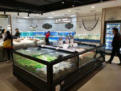 -中百仓储超市有限公司(越秀星汇维港店)
