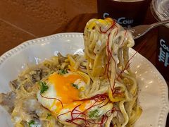 -CowCow其其·牛杂咖啡公司(六运店)