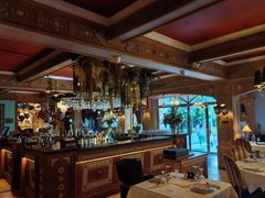 -火车头法国西餐厅