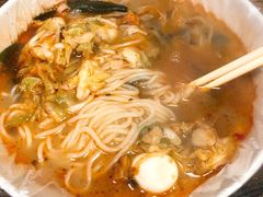 -二钢串叔麻辣烫(华龙大厦店)