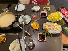 -捞王锅物料理(上海世茂广场店)